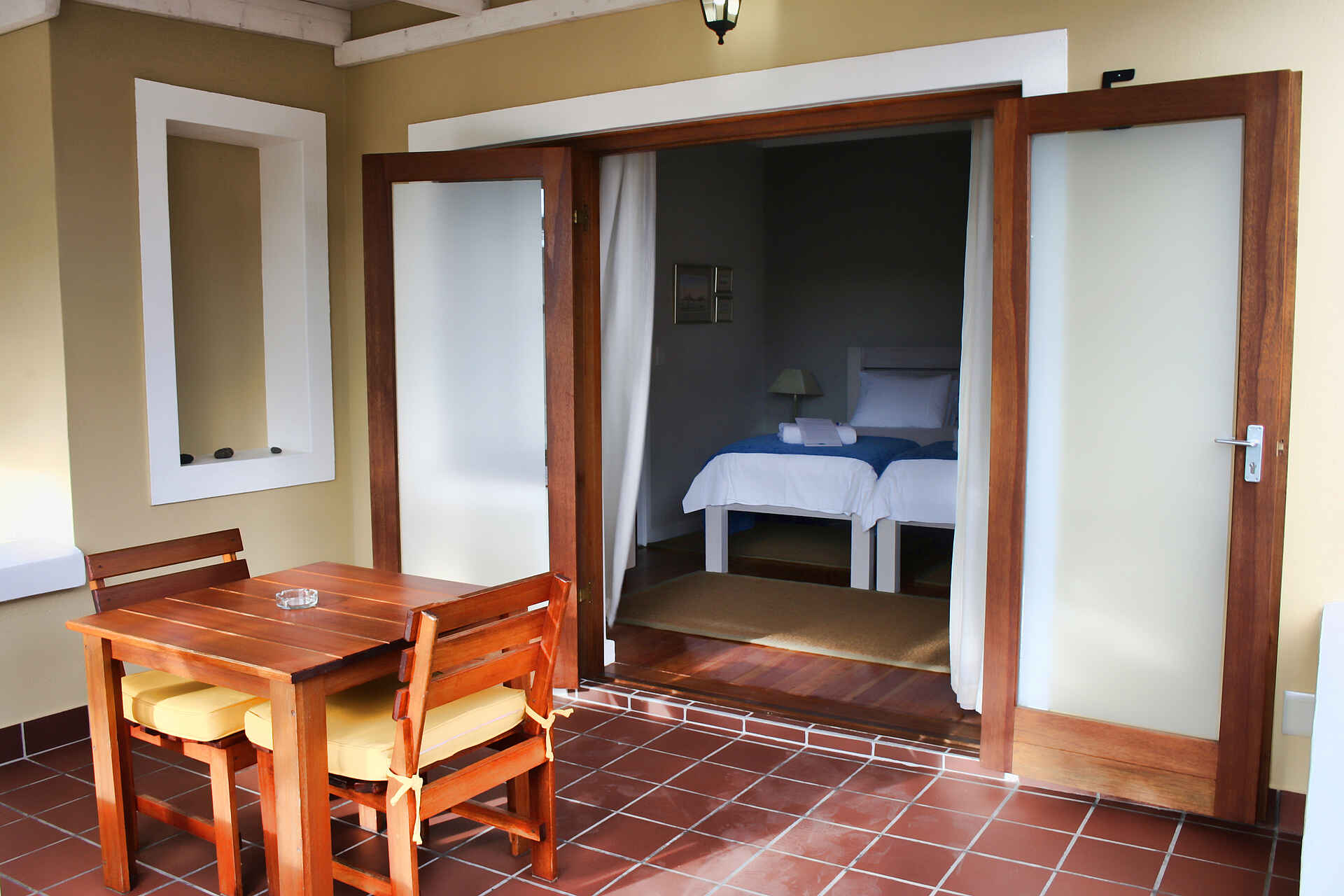 Cornerstone Guesthouse, Küste, Swakopmund, Gästezimmer, Terrasse, afrikarma, afrikarma safaris, afrikarma.de