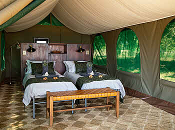 Mara River Camp: Twin Betten Mara River Camp: Twin Betten