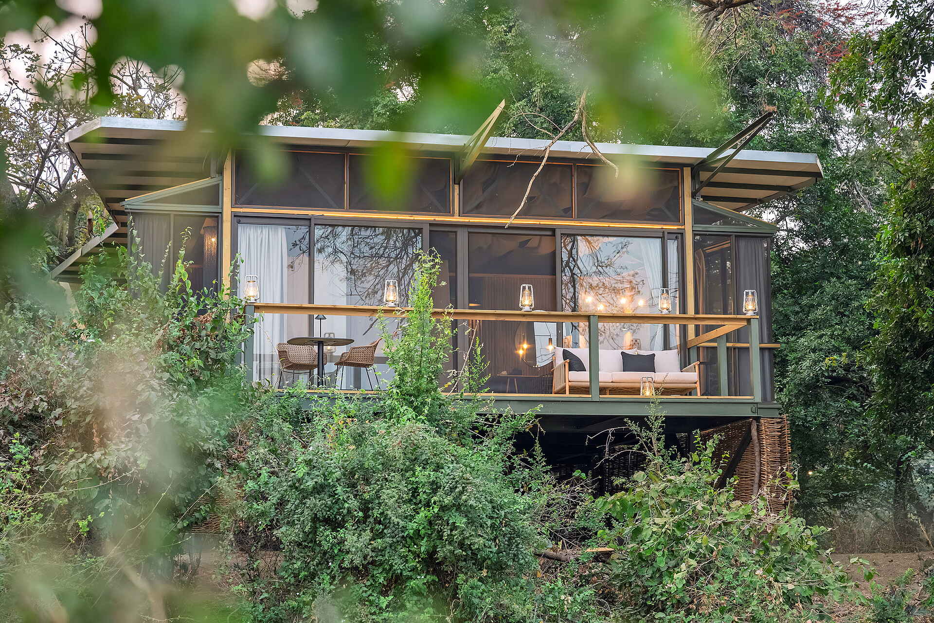 Shawa Luangwa Camp: Premium Room Terrasse