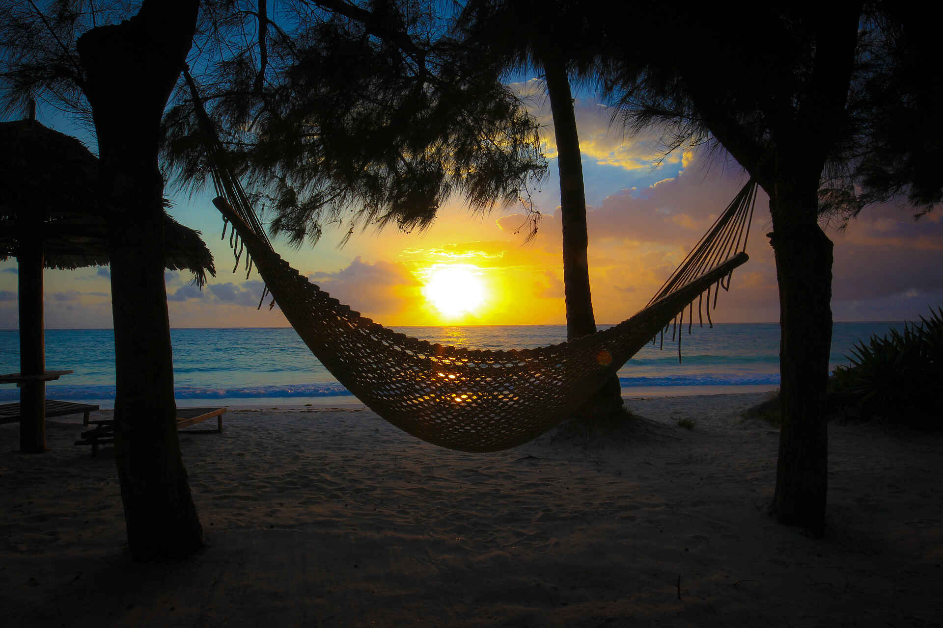 Anna of Zanzibar, Michael Winter, Sansibar, Hängematte, Indik, Lage, Strand, Afrikarma, Afrikarma Safaris, Afrikarma Safaris - Wildnis. Hautnah., Afrikarma.de