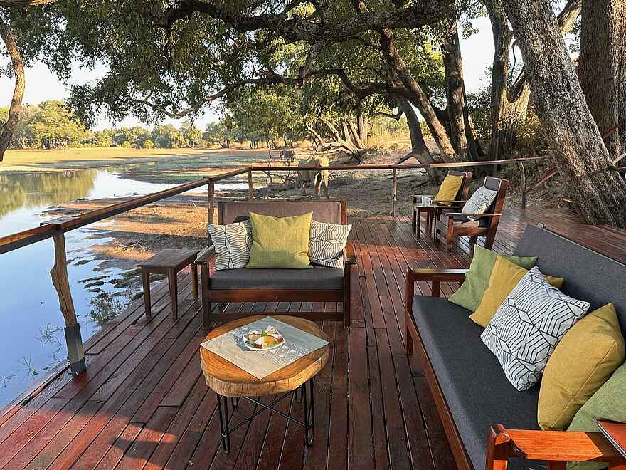 Big Lagoon Camp: Das Aussichtsdeck Big Lagoon Camp: Das Aussichtsdeck