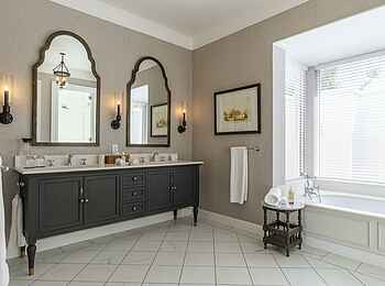 Long Lee Manor Lodge: Plains Room Bad Long Lee Manor Lodge: Plains Room Bad