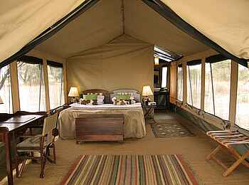 Manyara Ranch: Gästezeltinterieur Manyara Ranch: Gästezeltinterieur