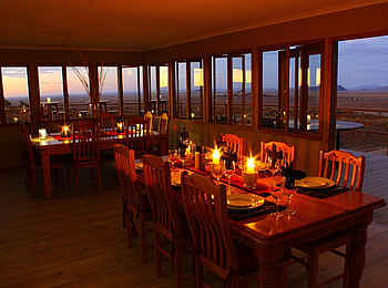 Namib Dune Star Camp: Speisebereich Namib Dune Star Camp: Speisebereich