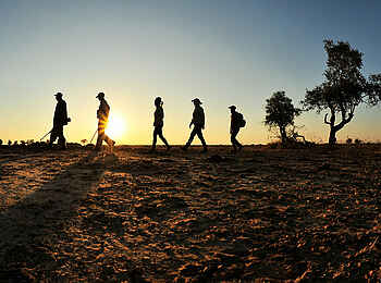 Lion Camp: Wanderung durch die Landschaft