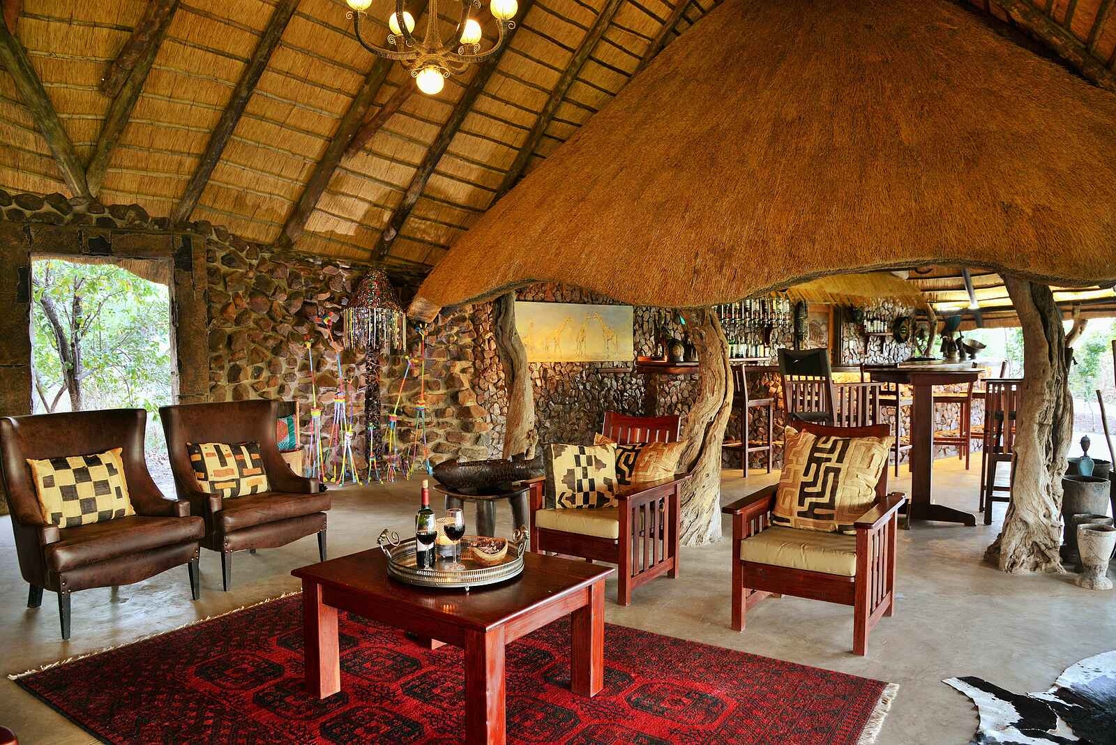 Wildtrack Safaris Eco Lodge: Sitzgruppe Wildtrack Safaris Eco Lodge: Sitzgruppe
