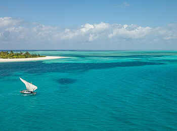 Laba Fanjove Island: Segelausflug Laba Fanjove Island: Segelausflug