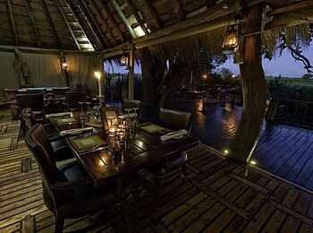 Little Mombo Camp: Abendessen Little Mombo Camp: Abendessen