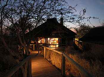 Little Ongava: Empfangsbereich Little Ongava: Empfangsbereich