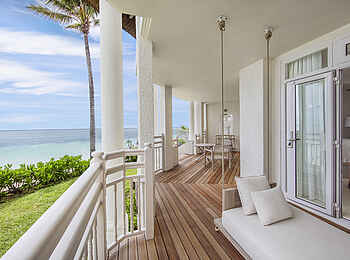 LUX Belle Mare: Die Terrasse der Ocean Suite LUX Belle Mare: Die Terrasse der Ocean Suite