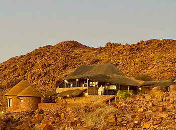 Namib Outpost: Zentralbereich Namib Outpost: Zentralbereich