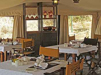 Serengeti Pioneer Camp: Speisesaal Serengeti Pioneer Camp: Speisesaal
