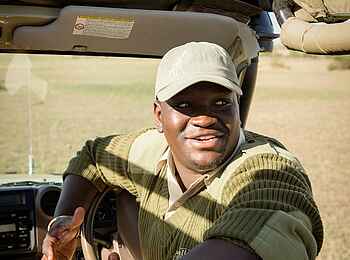 Serian Serengeti Mobile Camp: Ranger