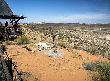 !Xaus Lodge: Blick in die Umgebung !Xaus Lodge: Blick in die Umgebung