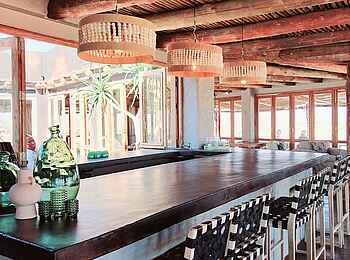 Doro Nawas Camp: Die Bar