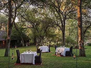 Dulini Lodge: Dinner unter freiem Himmel