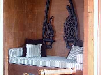 Okahirongo River Camp: Lounge Okahirongo River Camp: Lounge