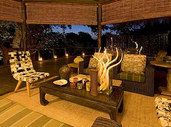 Pafuri Camp: Lounge bei Nacht