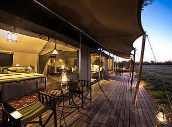Little Machaba Camp: Luxury Family Tent Terrasse