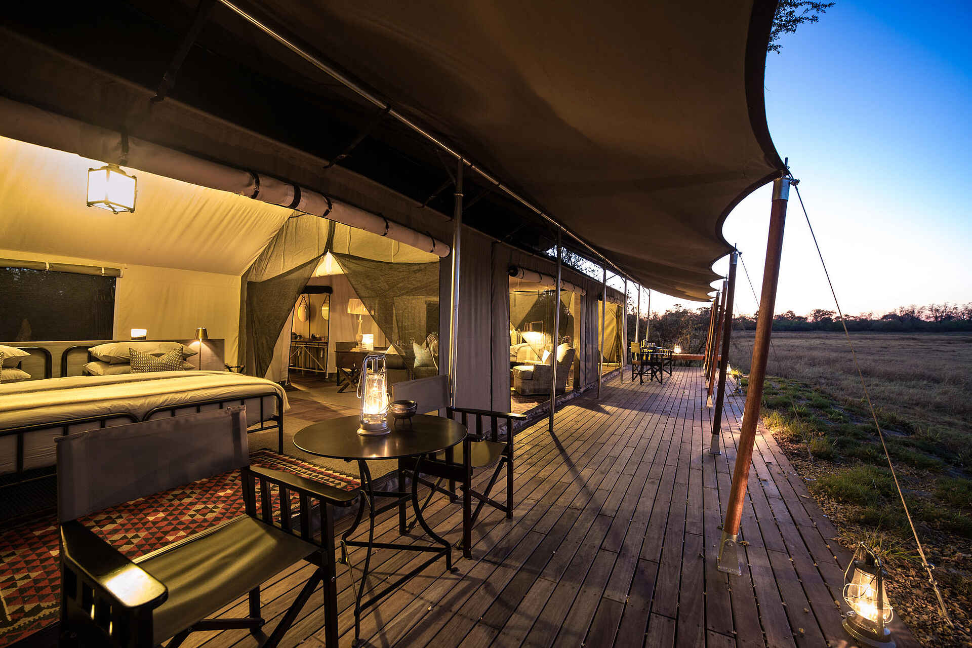 Little Machaba Camp: Luxury Family Tent Terrasse