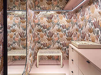 LUX Belle Mare: Der Kleiderschrank einer Junior Suite LUX Belle Mare: Der Kleiderschrank einer Junior Suite