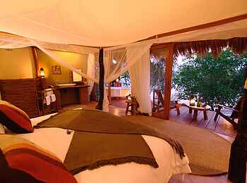 Mukambi Safari Lodge: Zelteinrichtung Mukambi Safari Lodge: Zelteinrichtung