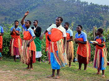 Chameleon Hills Lodge: Vorführung lokaler Brauchtümer