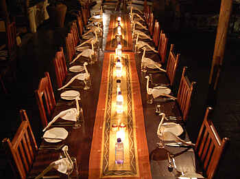 Muchenje Safari Lodge: Dinner