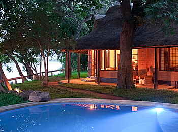 Robin's House: Entspannung am Flussufer Robin's House: Entspannung am Flussufer