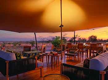 Usangu Expedition Camp: Lounge Usangu Expedition Camp: Lounge