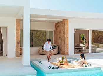Ycona Luxury Resort: Luxury zwei und drei Bedroom Villa Poolbereich