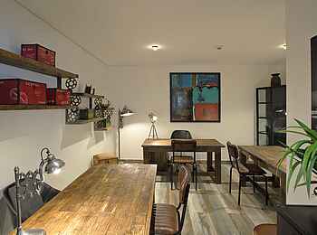 Latitude 0: The Works - Worksuite Latitude 0: The Works - Worksuite