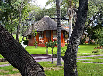 Hakusember River Lodge: Gästechalet