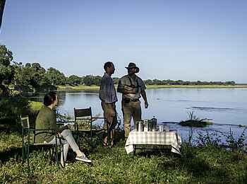 John's Camp: Hightea im Busch