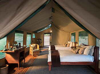 Kanga Expeditions: Morgensonne im Zelt