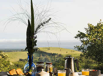 Volcanoes Kyambura Gorge Lodge: Frühstück Volcanoes Kyambura Gorge Lodge: Frühstück