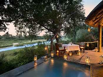 Dulini River Lodge: Dinner auf der privaten Terrasse