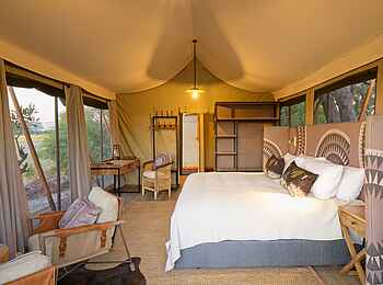 Karangoma Camp: Gemütliches Doppelzimmer Karangoma Camp: Gemütliches Doppelzimmer