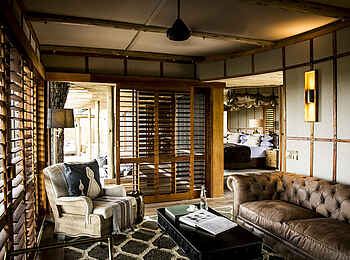 Little Mombo Camp: Suite Lounge