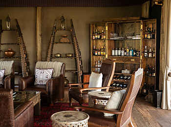 Mara Nyika Camp: In der Bar