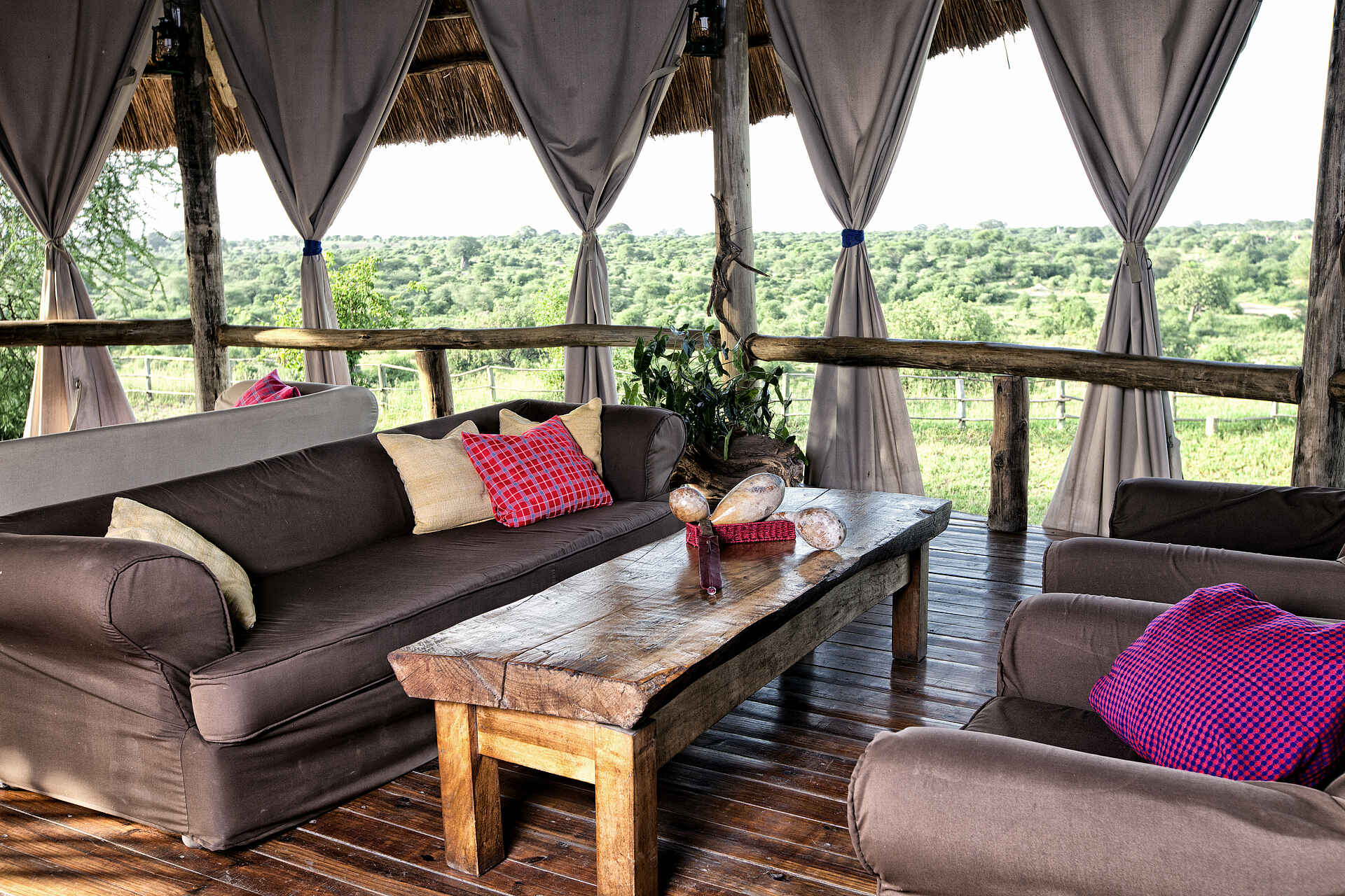 mbali mbali, tansania, tarangire nationalpark, tarangire river camp, ausblick, lounge, afrikarma, afrikarma safaris, afrikarma safaris - wildnis. hautnah., afrikarma.de