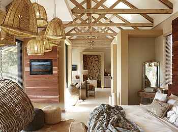 The Olive Exclusive: Erongo - Blick durch die Suite