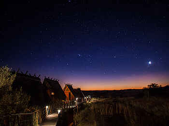 !Xaus Lodge: Nachthimmel über der Lodge !Xaus Lodge: Nachthimmel über der Lodge