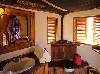 Lewa Safari Camp: En-Suite-Badezimmer