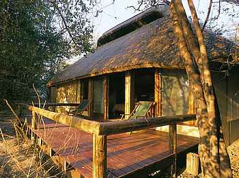 Lianshulu Lodge: Private Veranda Lianshulu Lodge: Private Veranda