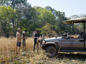 Lolelunga Private Reserve Lodge: Game Drive