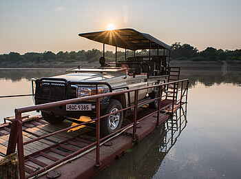 Shawa Luangwa Camp: Überfahrt