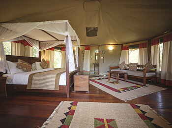 Tipilikwani Mara Camp: Luxury Tent Innenbereich