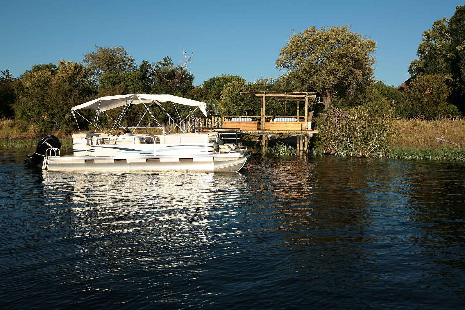 Victoria Falls River Lodge: Bootsfahrt Victoria Falls River Lodge: Bootsfahrt