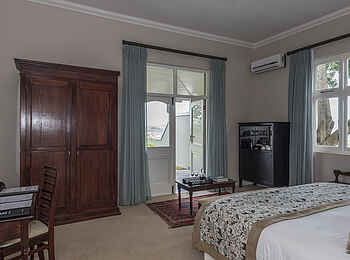 Founders Lodge by Mantis: Doppelbett in der Heritage Suite Founders Lodge by Mantis: Doppelbett in der Heritage Suite